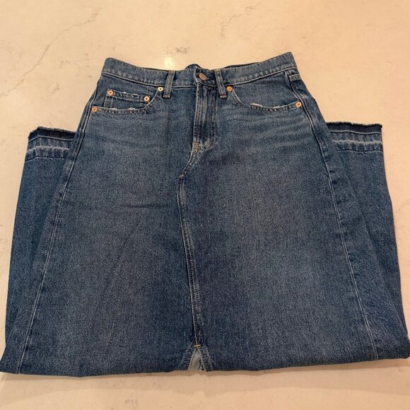 NWOT GAP Maxi Denim Skirt Front Slit Size 28/6 - Picture 4 of 6